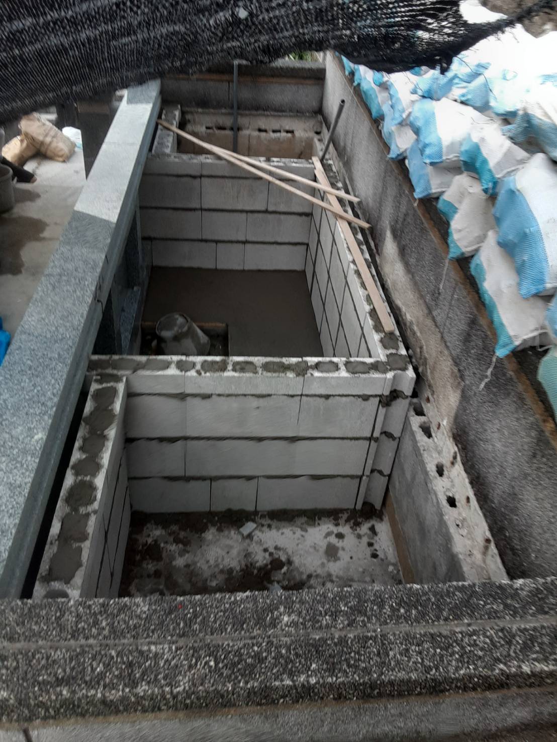 墓石の建立工事